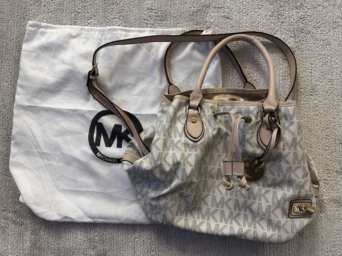 Michael Kors Borse da donna: Michael Kors Handtasche – Nuovo (secondo la descrizione) da Buchs ZH venduto da Maliqi0