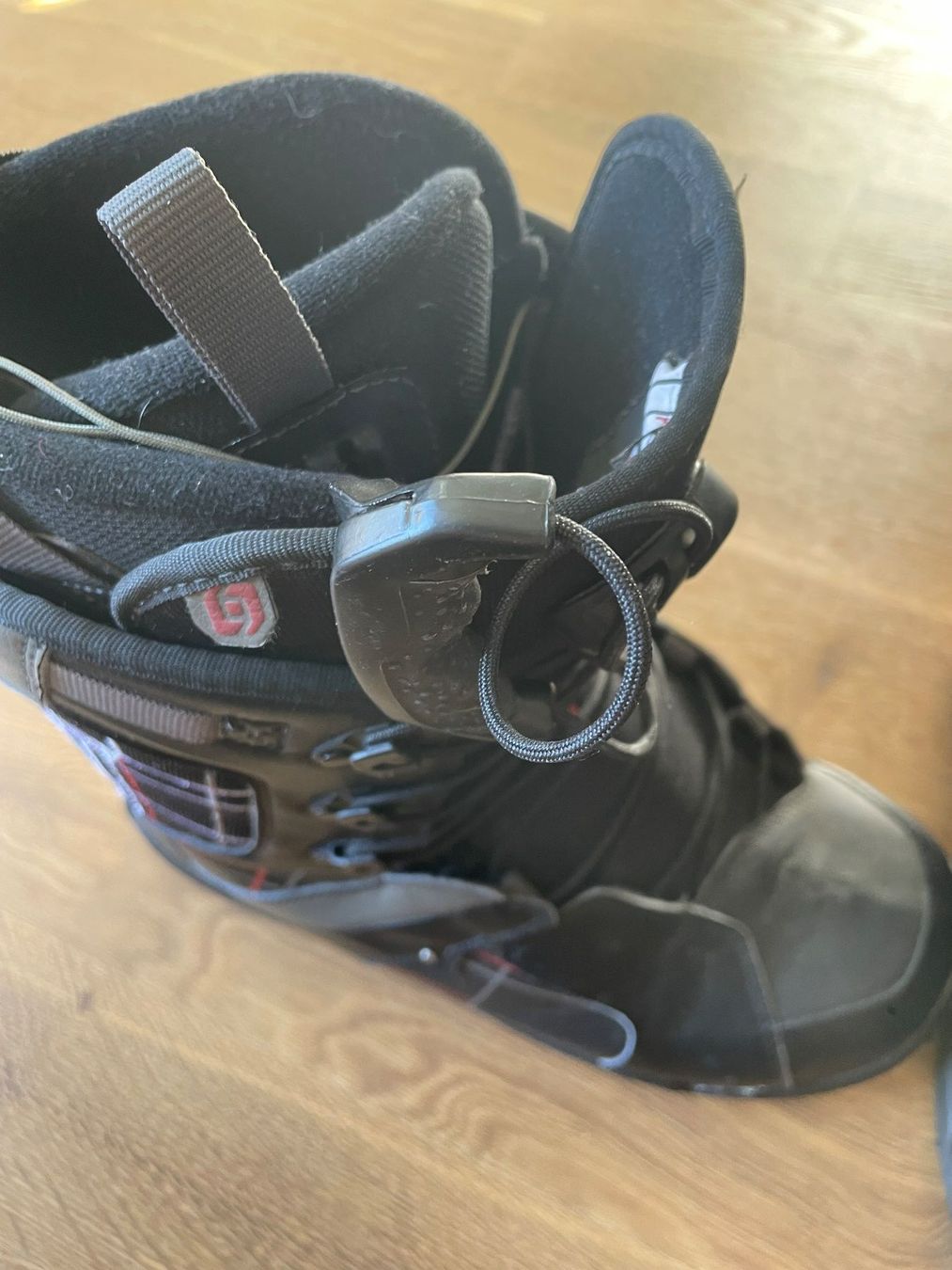 Salomon Scarpe da uomo: Salomon snowboard boots (29) – Usato da Basel venduto da mar_fp5q 5