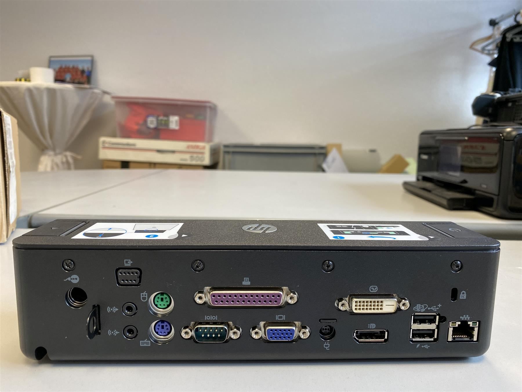 Hewlett Packard Docking station: HP Docking Station SWIS2 – Nuovo e nell'imballaggio originale da Wängi venduto da Bmo 2