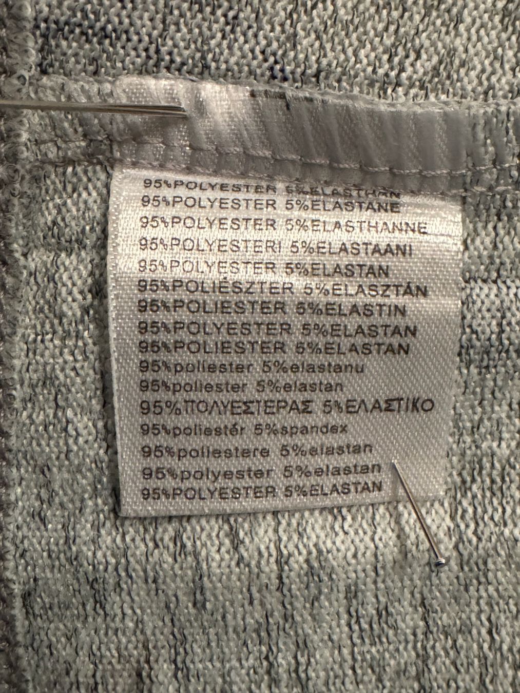 T-Shirts: Gemustertes Langarm-Shirt, Polyester, Österreich, Grösse L – Gebraucht aus Oberrieden von pet_n2c2 2