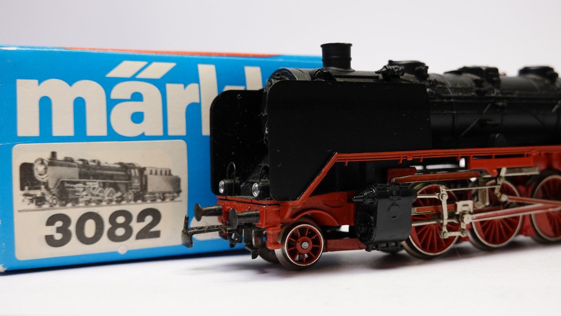 Märklin Modellini di ferrovie: e6 Märklin 3082 DB BR 41 Dampflok – Usato da Thun venduto da evinka_gmbh