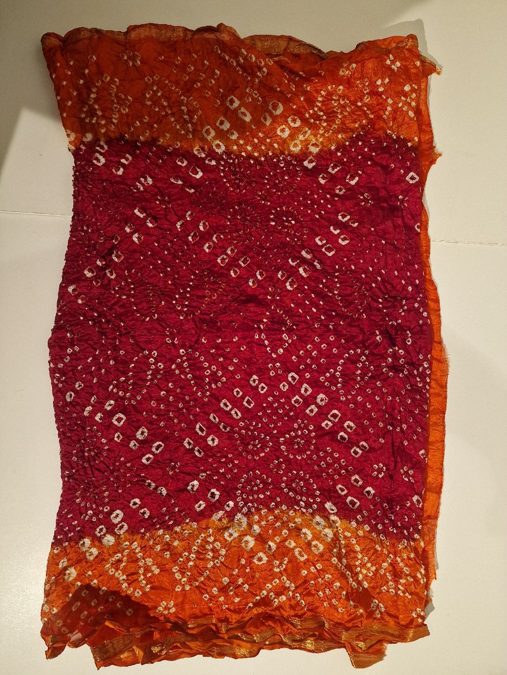Foulard & Sciarpe: Superleichter Schal – Nuovo e nell'imballaggio originale da St. Margrethen SG venduto da Goldig 3