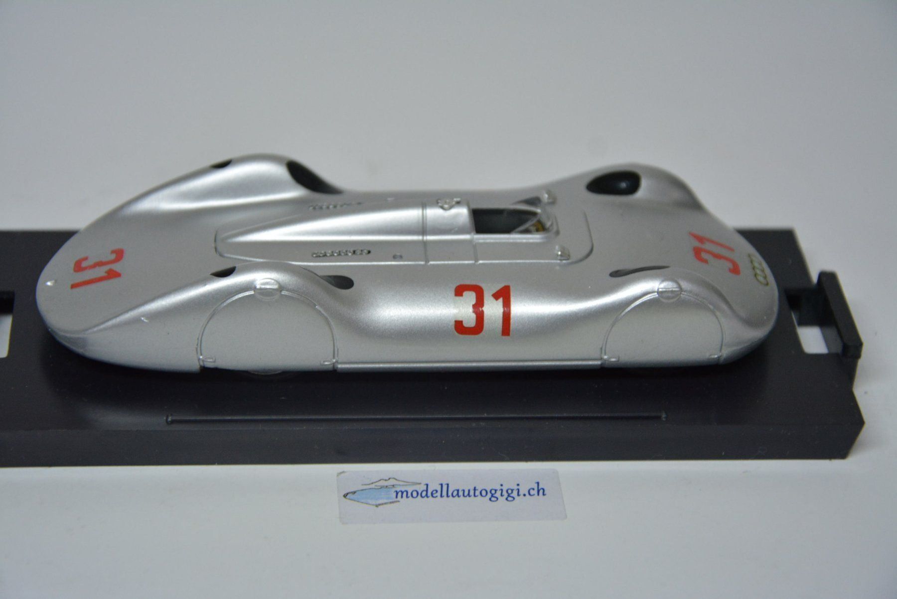 Audi Modellautos: Auto Union Tipo C Streamline #31 1937 ,  Brumm , 1:43 – Neu und originalverpackt aus Goldach von Feivel9 6