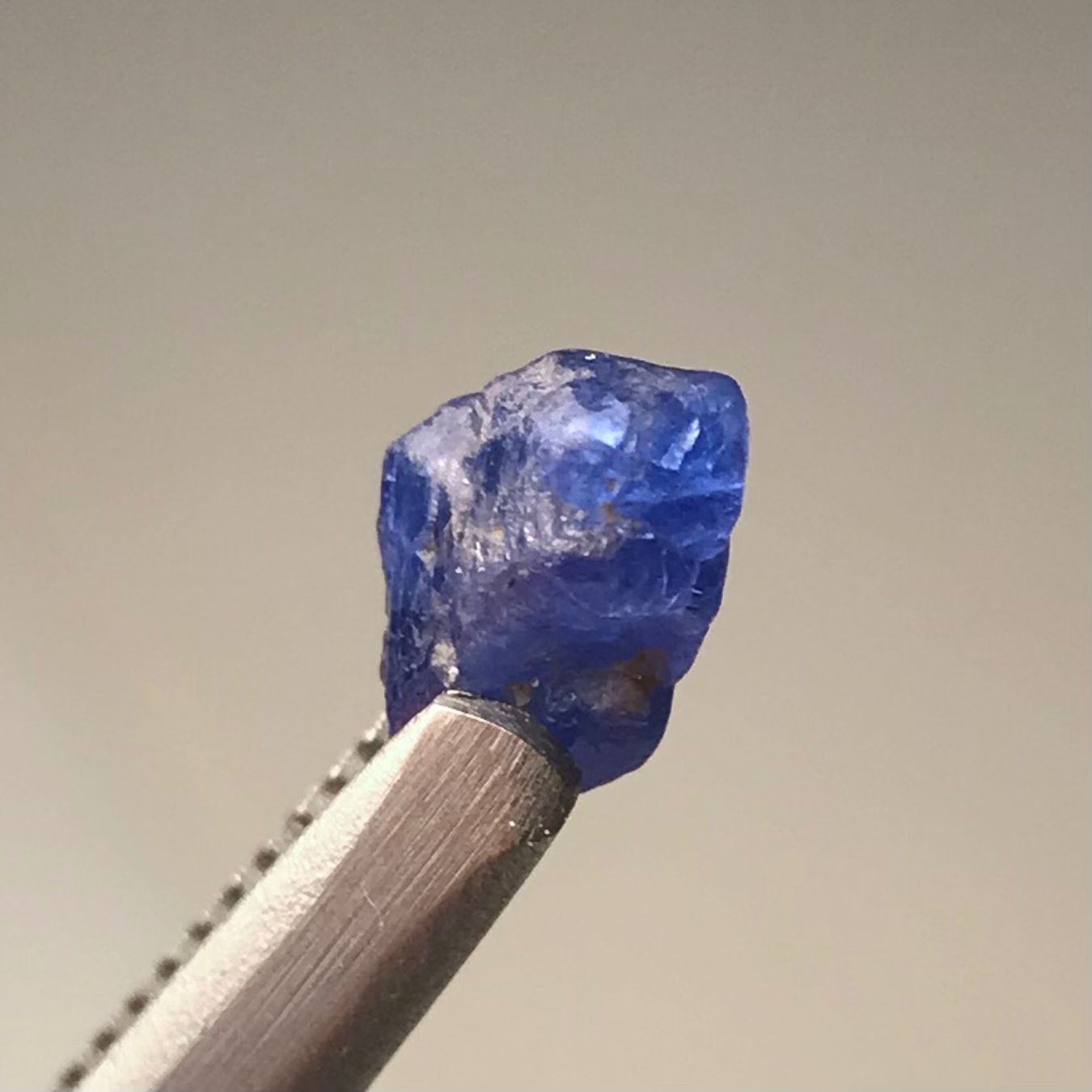 Exklusiv: Kobalt Spinell roh, 1.34c, Vietnam, Cobalt Spinel (Neu ...