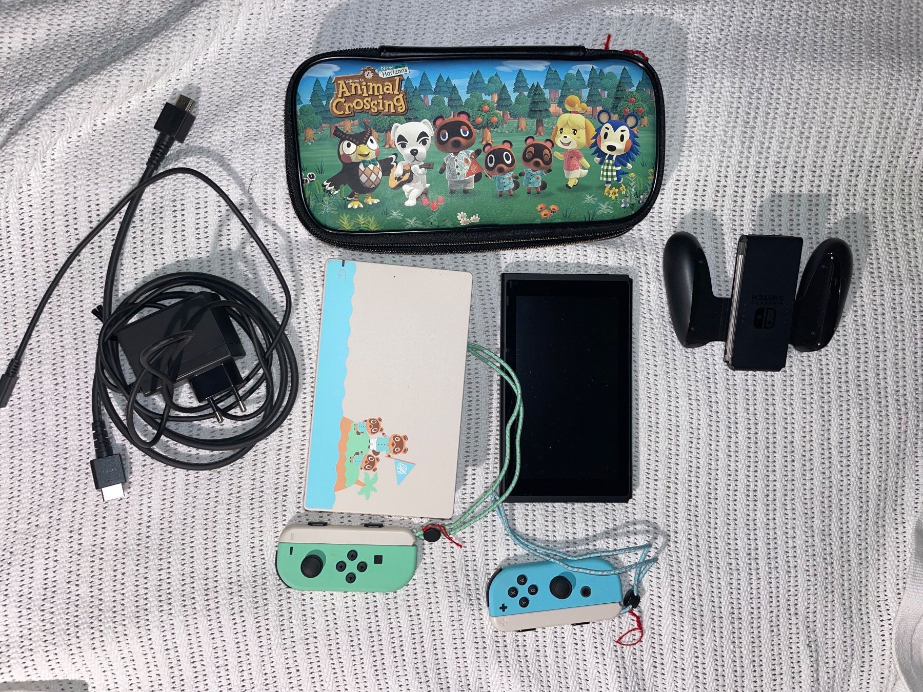 Nintendo Console: Animal Crossing Switch Like New – Nuovo (secondo la descrizione) da Zürich venduto da rahelgamma 2