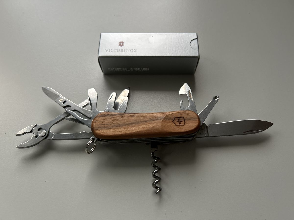 Victorinox Coltelli tascabile: Victorinox Messer 2.5221.S63U – Nuovo e nell'imballaggio originale da Sattel venduto da usch6417 1