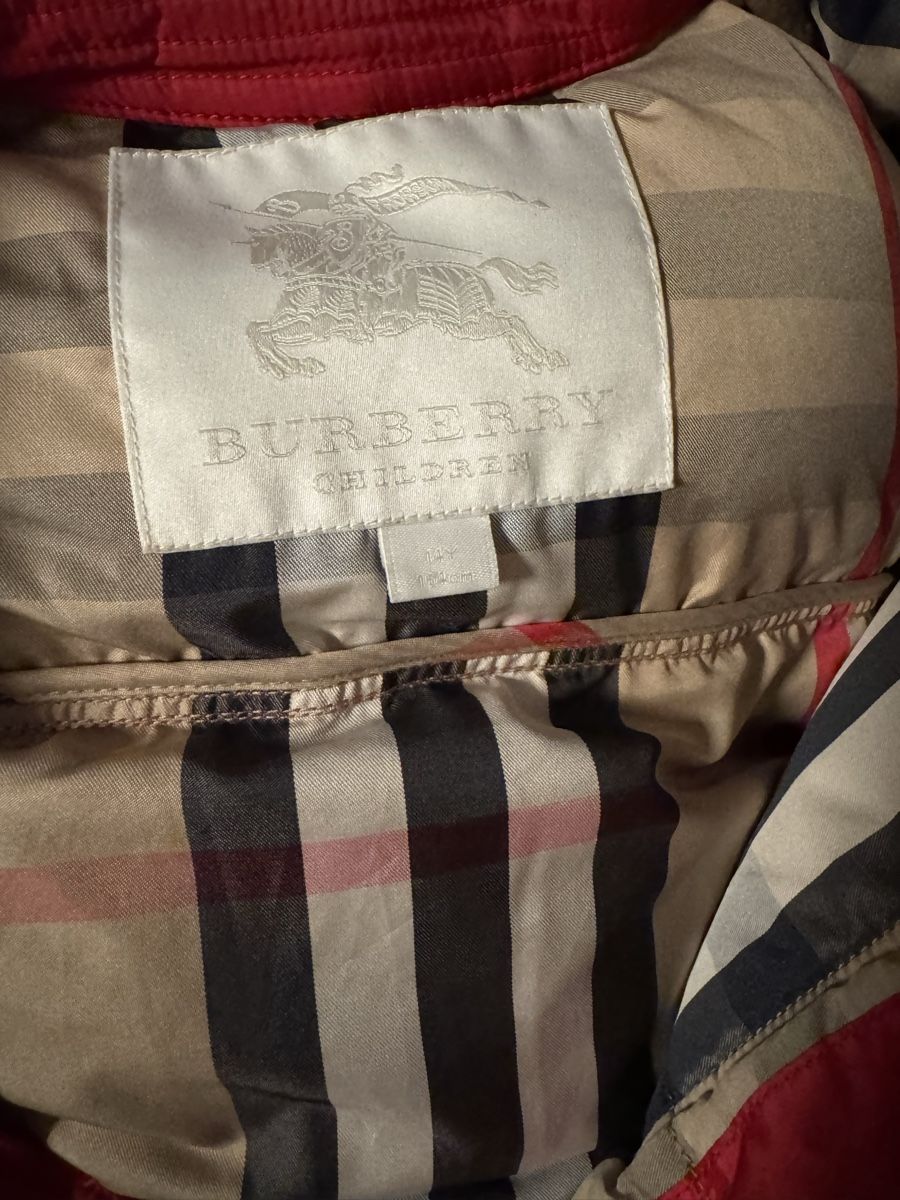 Burberry Giacche: Burberry Winterjacke gr. 164 – Usato da Basel venduto da mot_2r9g 1