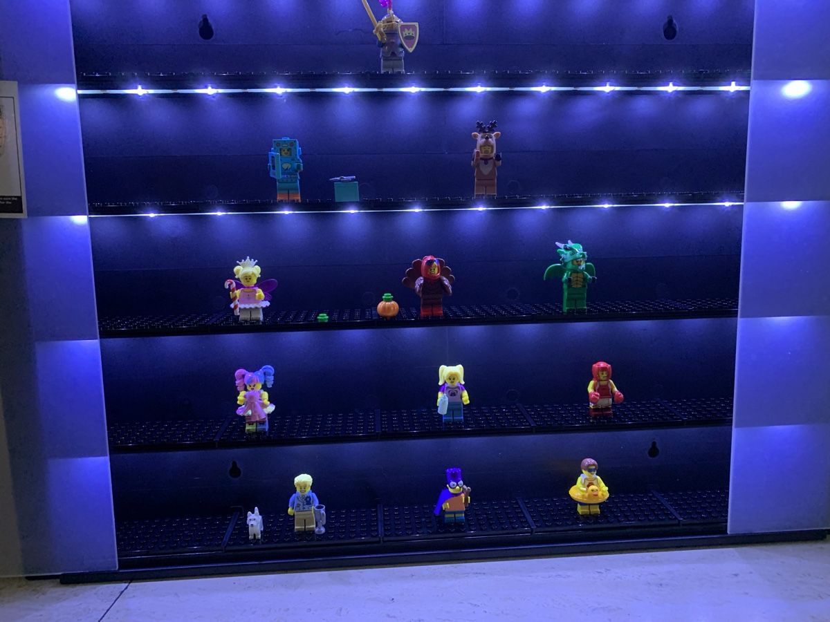Lego Baukästen: Top Lego Minifiguren Sammlung mit beleuchteter Rahmen – Neu (gemäss Beschreibung) aus Wegenstetten von Sportcrispy 6