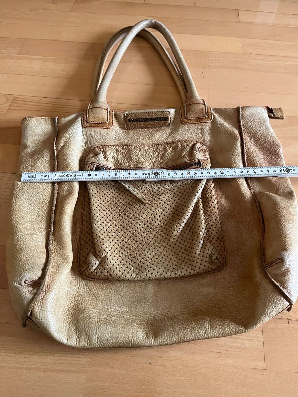 Taschen für Damen: Taschendieb Ledertasche – Gebraucht aus Horw von mel_j56q 3