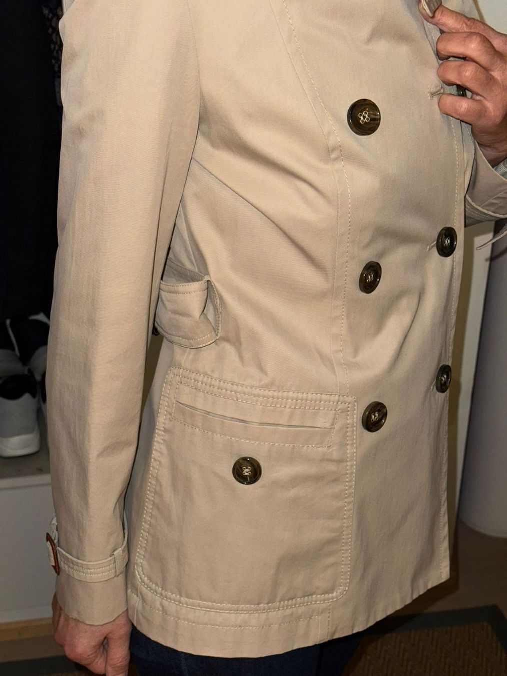 Max Mara Mäntel: MaxMara Weekend Trenchcoat neuwertig – Neu (gemäss Beschreibung) aus Zürich von Mokile 3