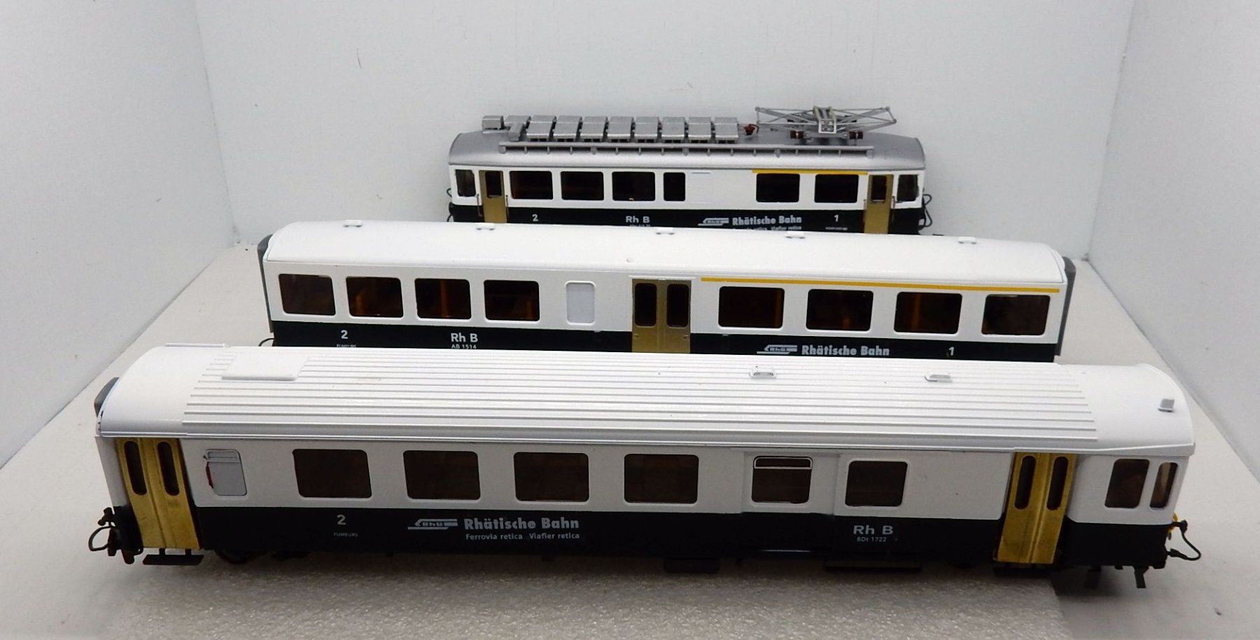 Bemo Trains électriques: Hom  - Rame  Réversible de 3 éléments  RhB "Nostalgie" – D'occasion à Locarno par Gudrun2 2