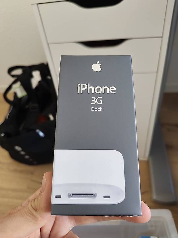 Caricabatterie: iPhone 3G Dock – Nuovo e nell'imballaggio originale da Lachen SZ venduto da Kamelfluesterer 4