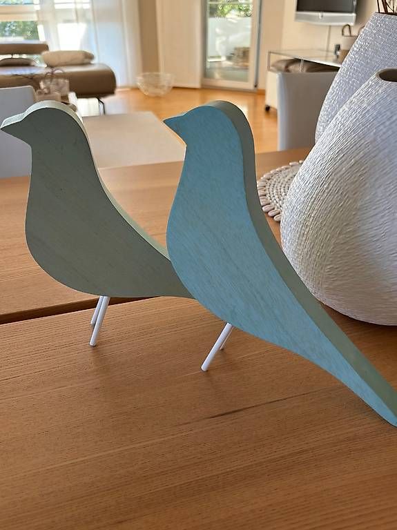 Alle Dekorationen: 1 Vogel Deko Holz Farbe bläulich – Gebraucht aus Bülach von marspi