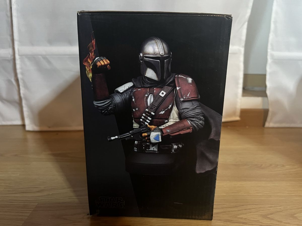 Star Wars Statuette: Star Wars The Mandalorian Büste – Nuovo (secondo la descrizione) da Luzern venduto da Mytigger 1