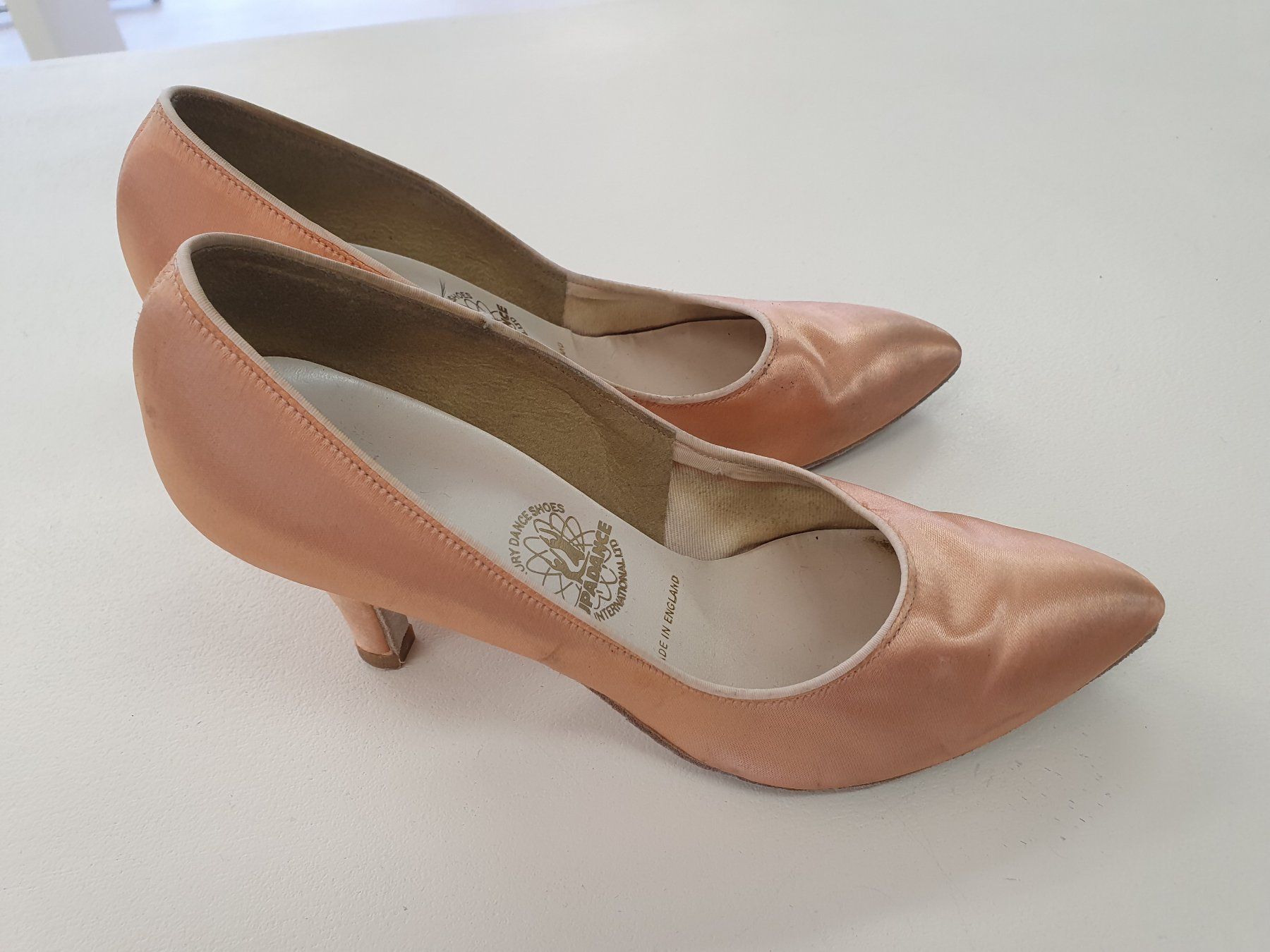 Scarpe da donna: Tanzschuhe, Standard Gr. 36 – Nuovo (secondo la descrizione) da Edlibach venduto da flairaffair 2