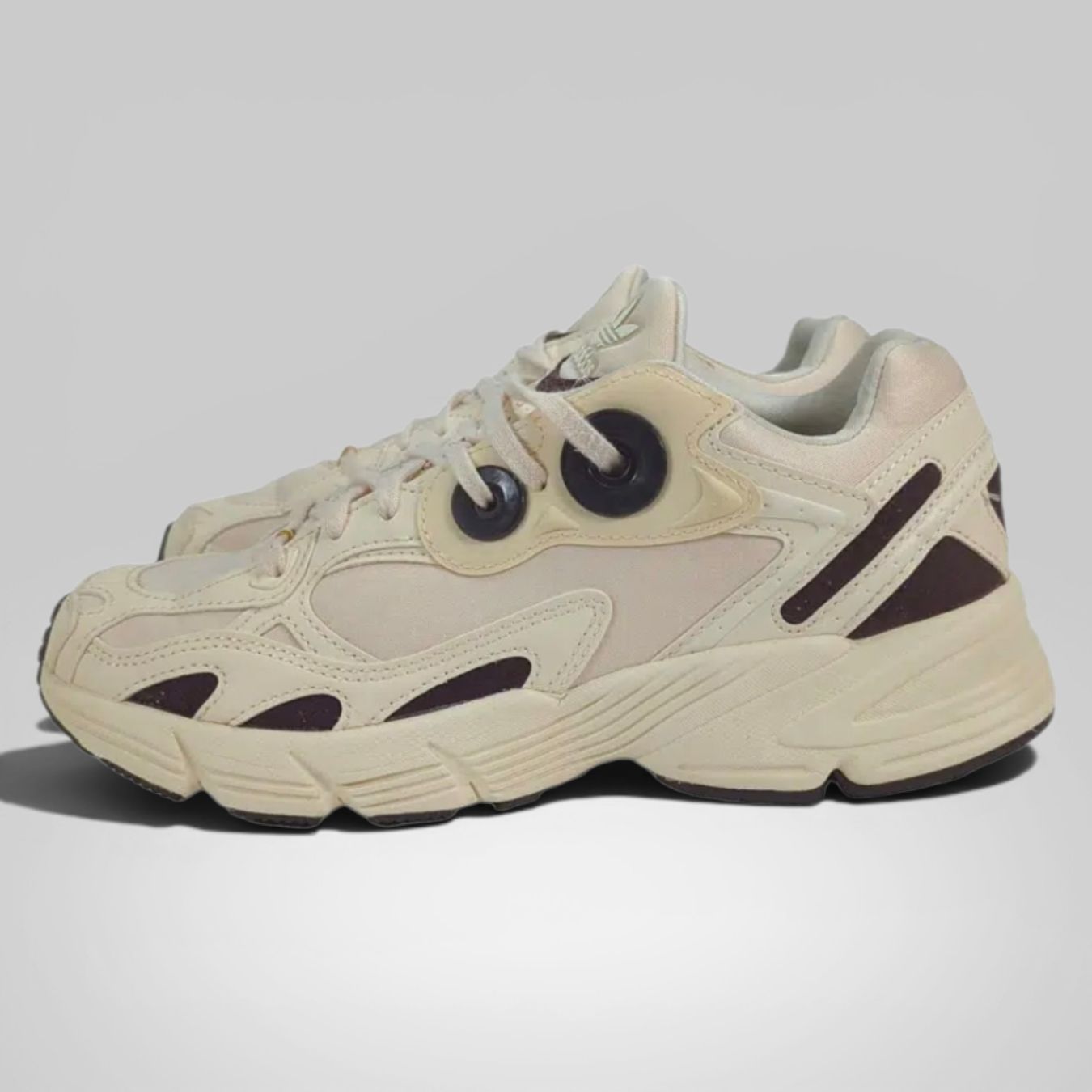 Adidas Scarpe da donna: Adidas Astir taille 38  – Usato da Le Locle venduto da Threads_CH