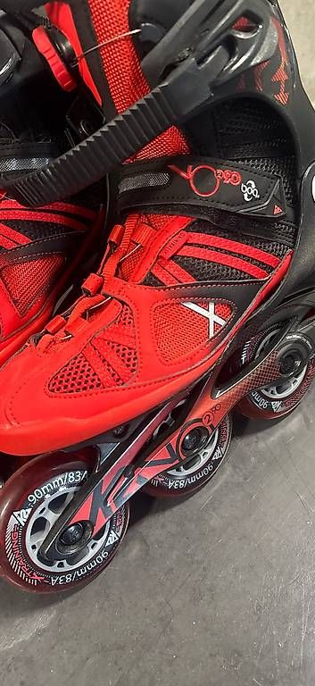 Pattini in linea & Pattini a rotelle: Roller Inline wie neu, 42.5 – Usato da Courroux venduto da RT82 2