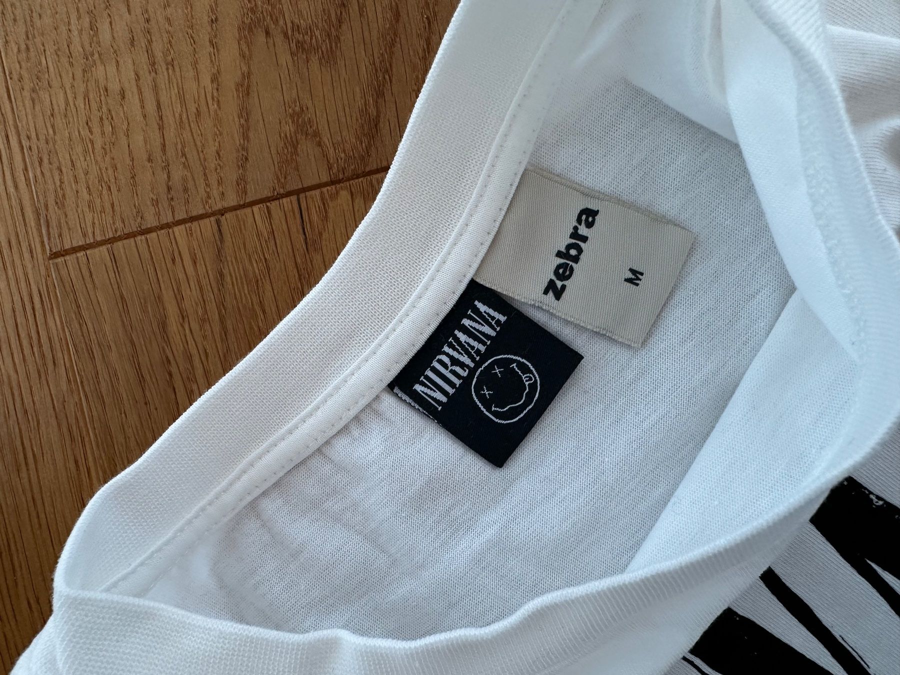 T-shirt: 4 T-Shirts Pull&Bear, Zebra Gr. S/36 – Usato da Sissach venduto da tapasu 4