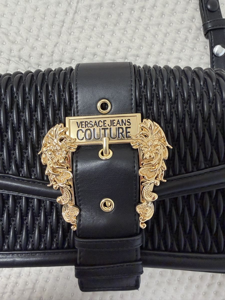 Versace Borse da donna: Schwarze Versace Jeans Couture Umhägetasche – Nuovo (secondo la descrizione) da Basel venduto da sid_dem 1