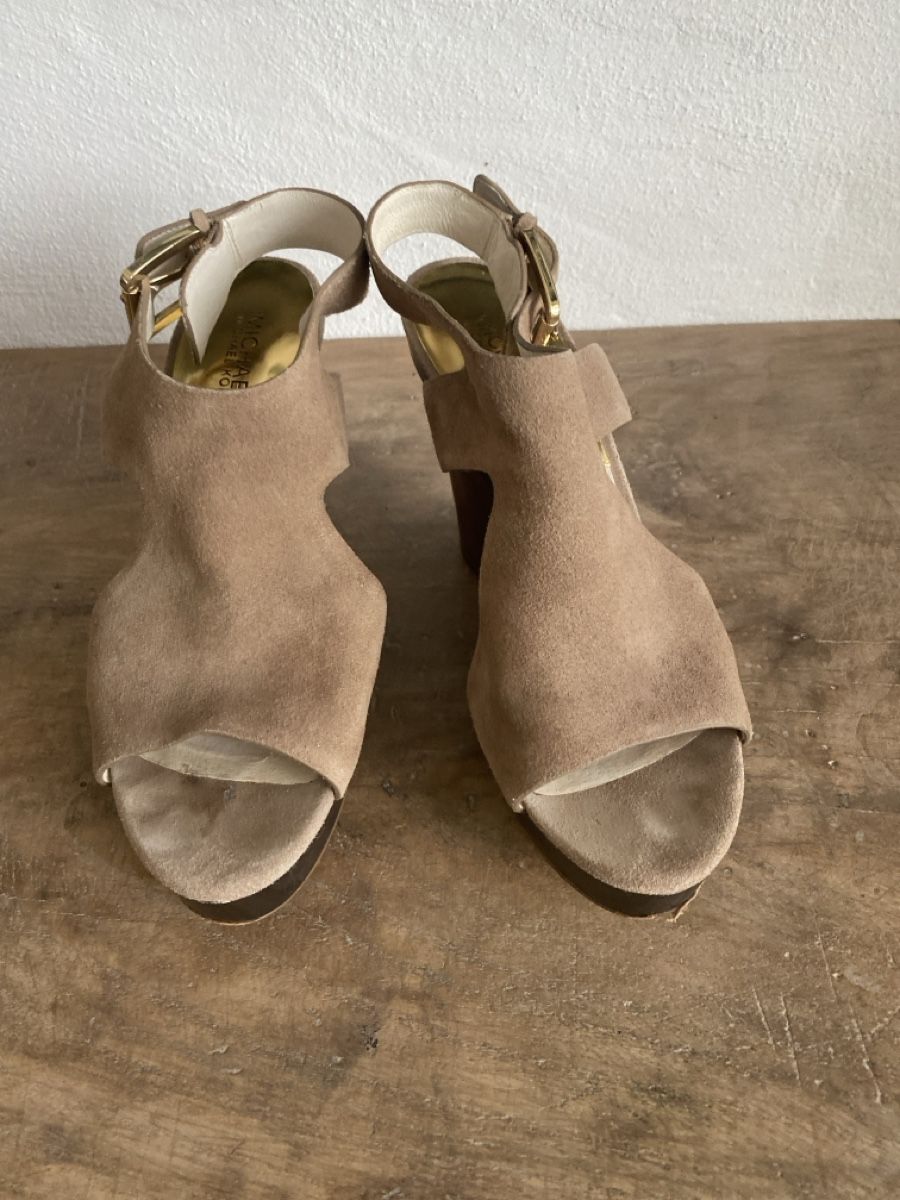 Michael Kors Scarpe da donna: Michael Kors offene Stiefel – Nuovo (secondo la descrizione) da Rorschach venduto da lvi_p29s