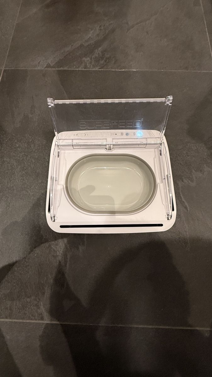 Ciotole: SureFeed Luftdichte Futterschale – Usato da Andwil SG venduto da sale1989.