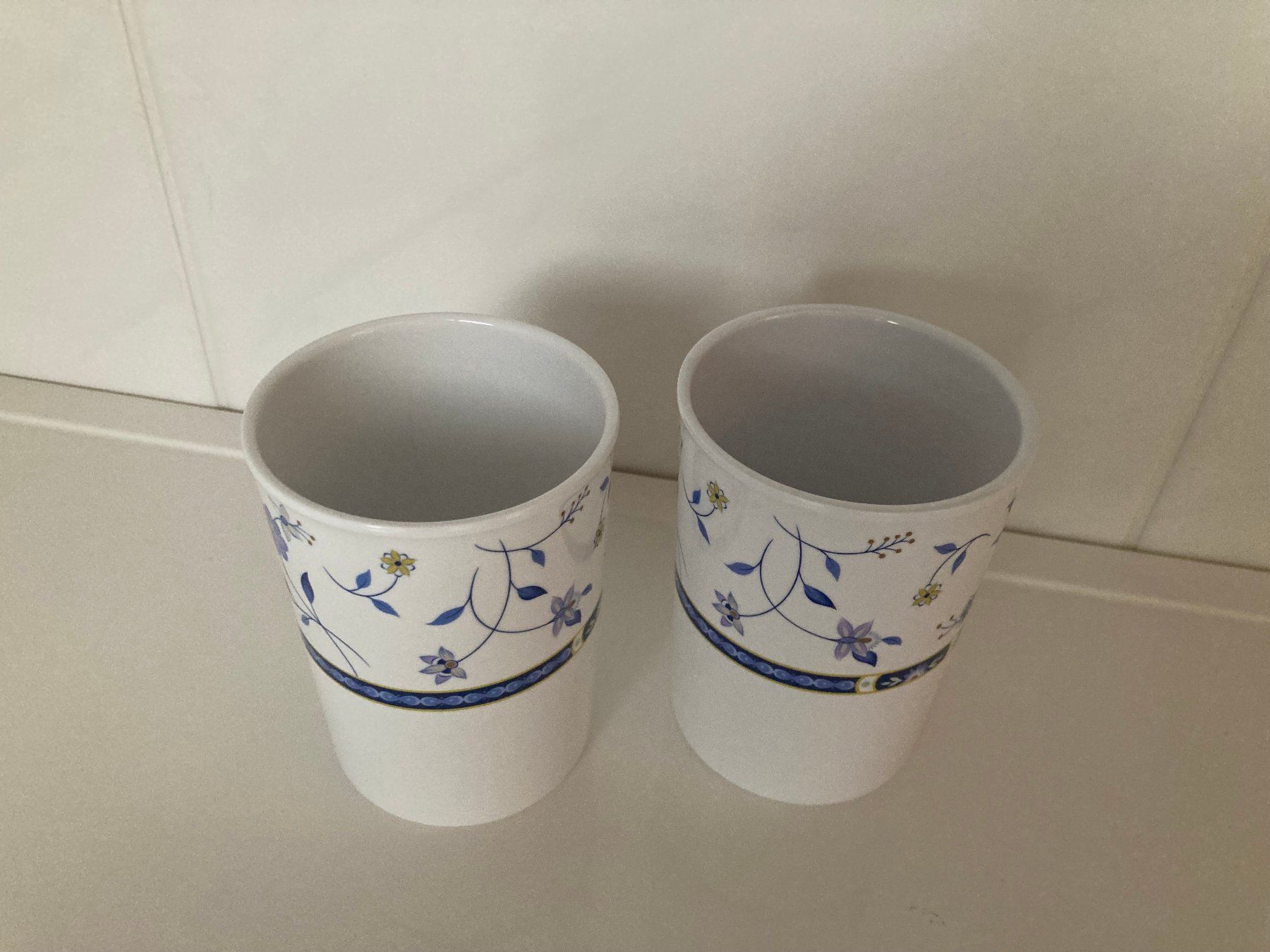 Tutte le decorazioni: Bad Deko 2 Becher Asia-Stil - NEU – Nuovo (secondo la descrizione) da Büsingen venduto da aue_2mh6 1