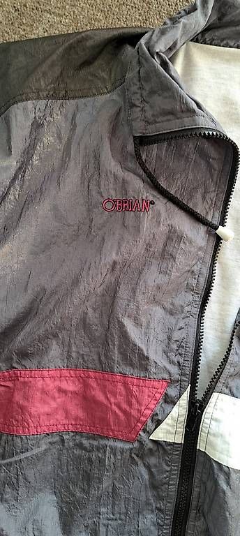 Hosen: zu verkaufen - TRAINERANZUG 2-teilig – Neu und originalverpackt aus Oftringen von Gladiator76 1
