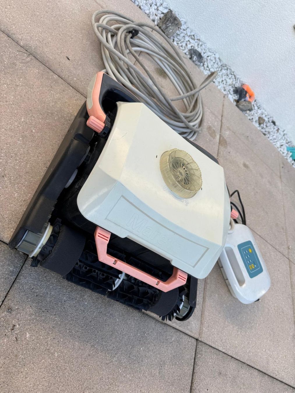 Accessori per Piscine: Robot piscine MAREVA 3 moteurs – Usato da Orpund venduto da lilipo 2