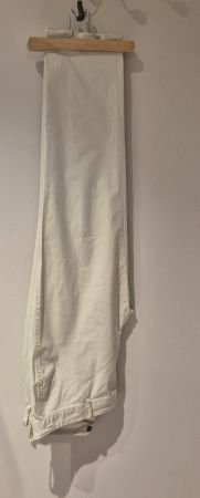 Helle Sommer-Chino Hose Gr. 42 / 44, leicht und bequem!
