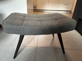 Fuss Hocker grau Stoff Polsterung 4 Beine Konisch