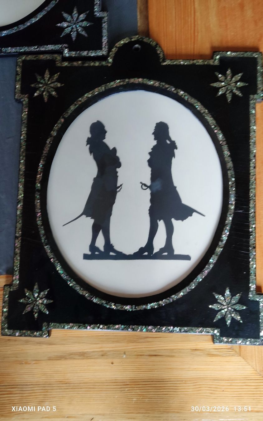 Grafica & Litografie: Cadres Silhouettes Vintage, Ensemble de 3 Pièces – Usato da Tavanasa venduto da inf_9wlc 2