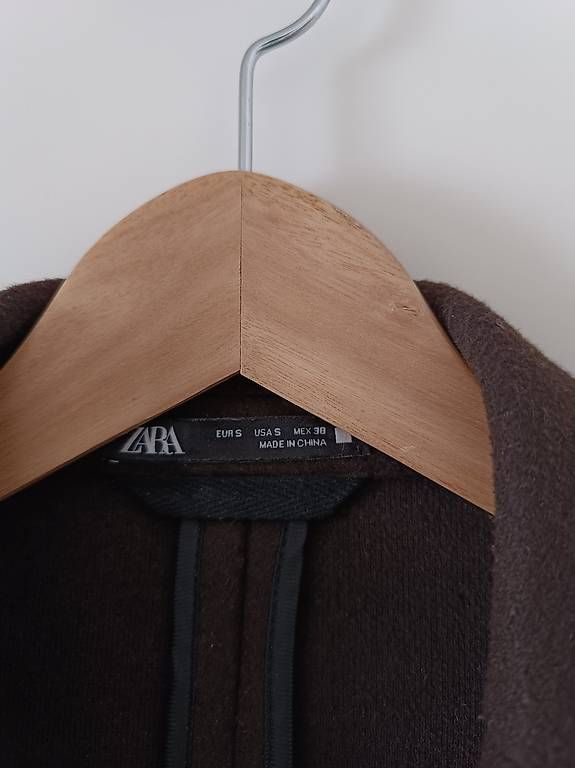 Cappotti: Wintermantel von Zara – Usato da Zürich venduto da barbara063
