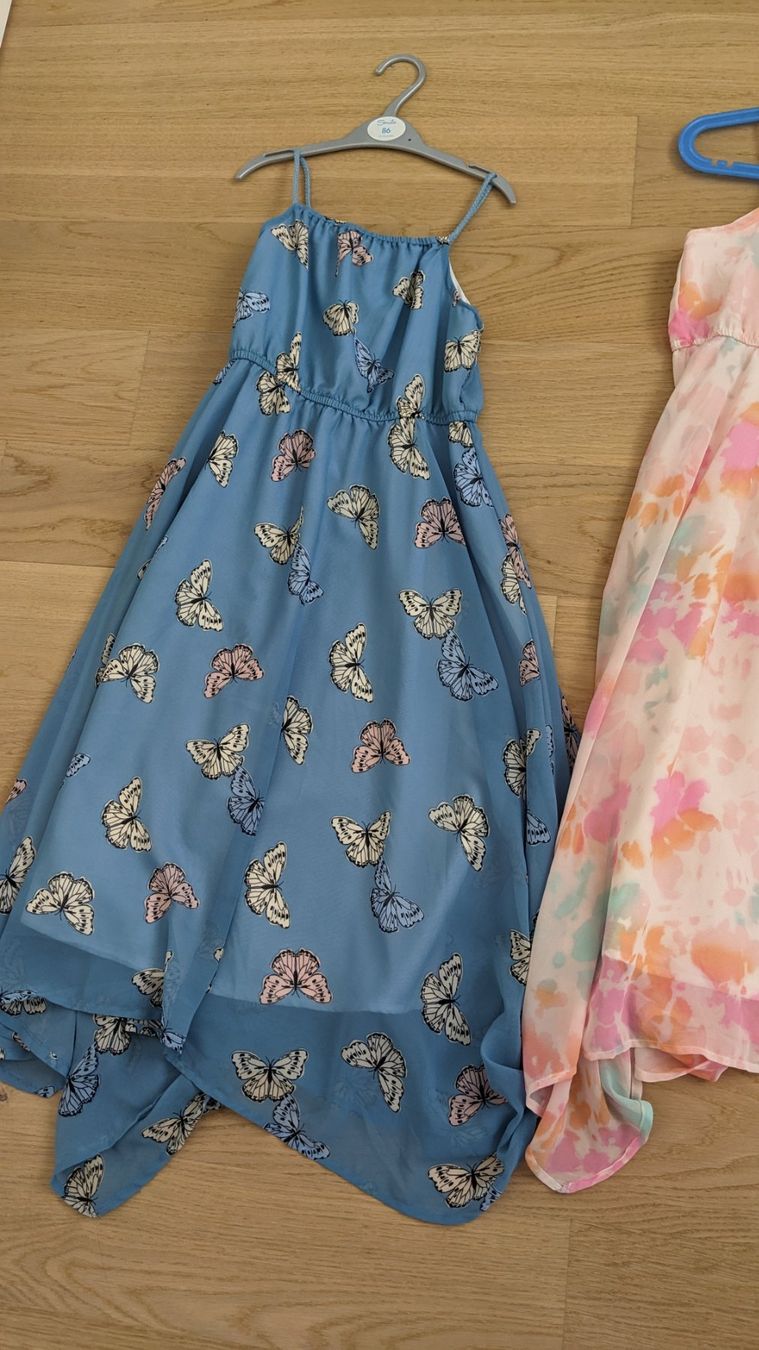 Lotti & Set di vestiti: Kleider Mädchen Gr. 140 – Usato da Zürich venduto da pisamun 4