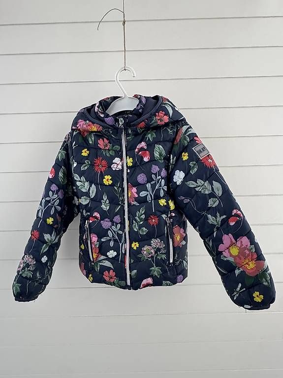 Giacche & Cappotti: Steppjacke H&M Grösse 110 – Usato da Rorschacherberg venduto da Venuise