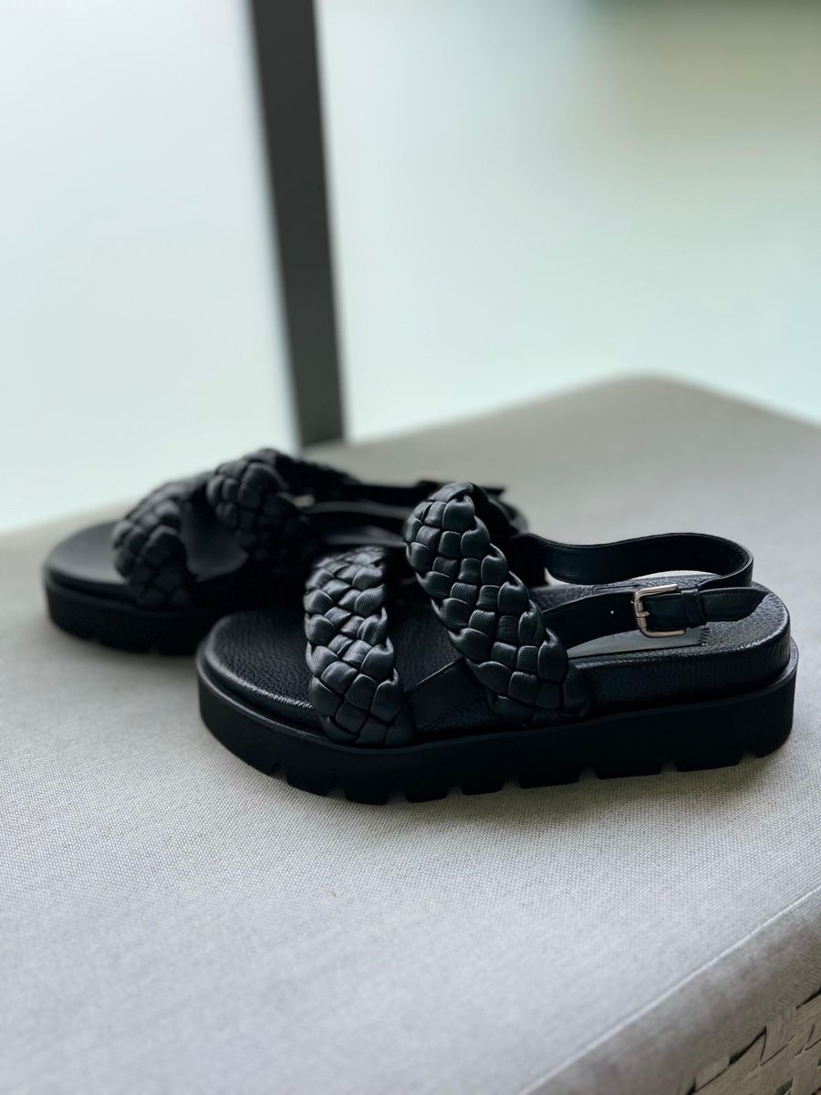 Chaussures femmes: Sandalen  – D'occasion à Gockhausen par misa63 1