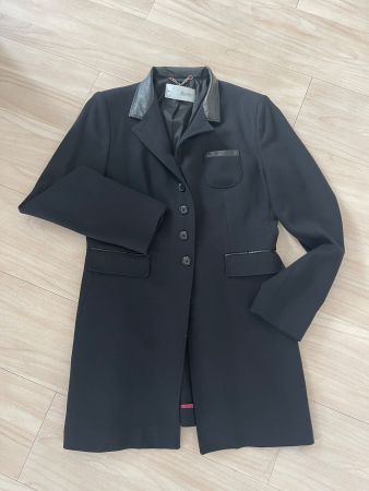 Blazer italienisches Design von Onorati Gr.38 schwarz