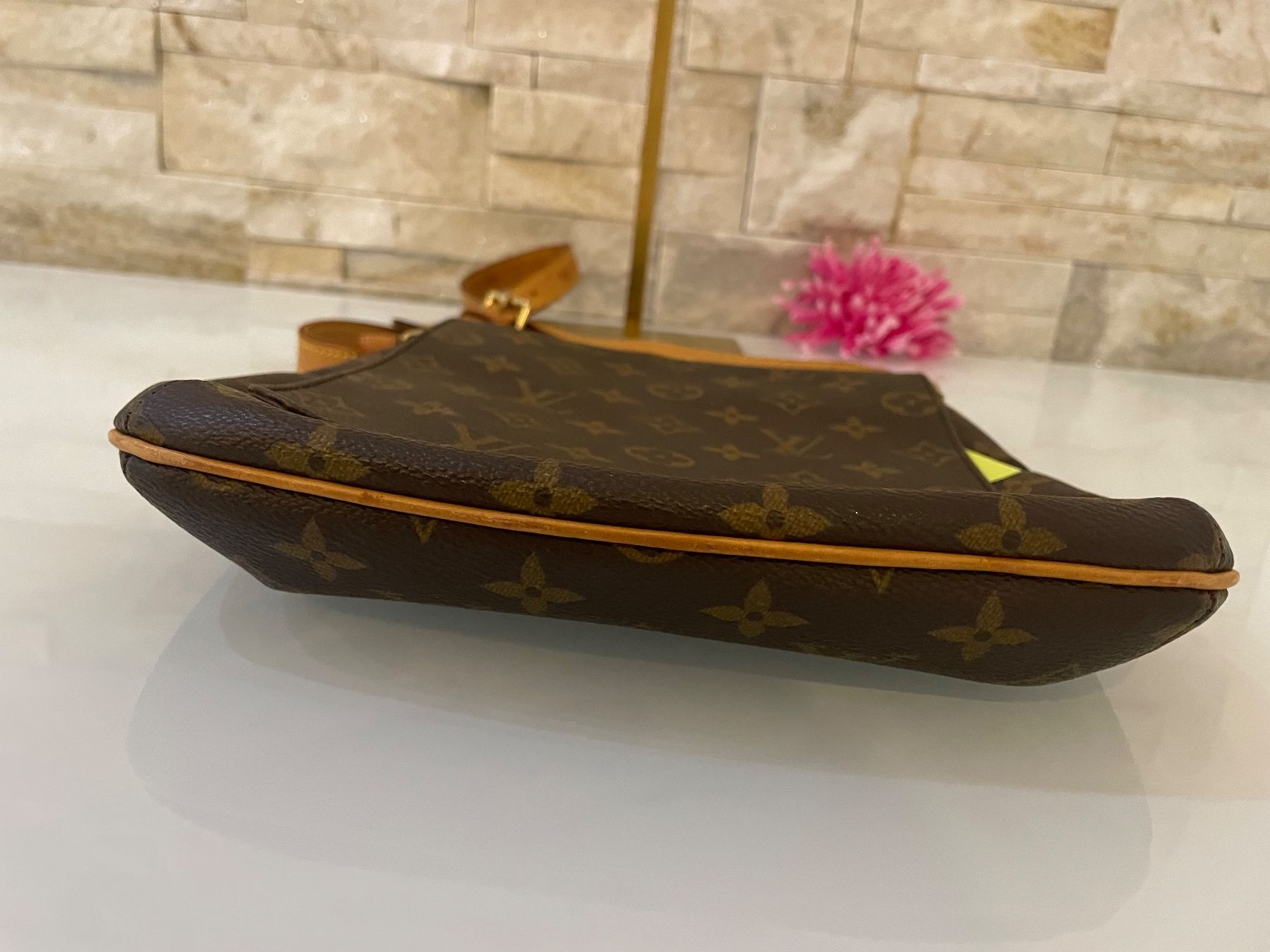 Louis Vuitton Borse da donna: Louis Vuitton Musette Salsa - Nr. 258 – Usato da Hittnau venduto da LuxAndMore 2