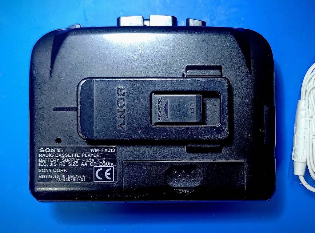 Lettore multimediale portatile: Sony Walkman WM FX313 – Usato da Arbon venduto da chez-calibra 1