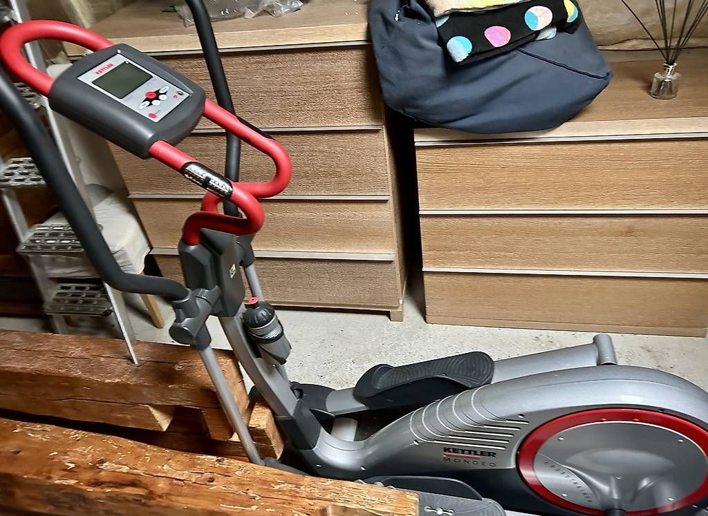Hometrainer: Crosstrainer Kettler Mondeo – Gebraucht aus Forel (Lavaux) von kiki029
