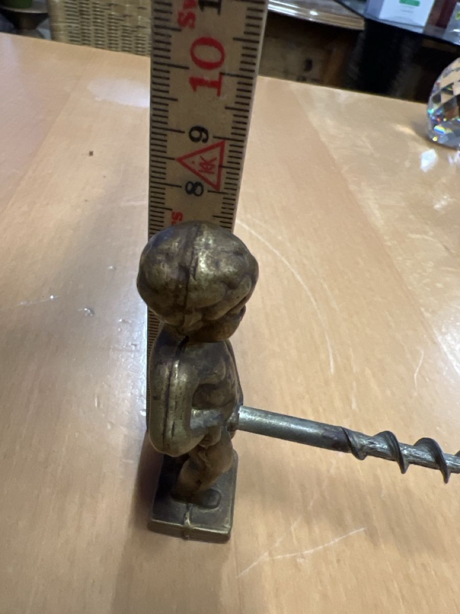 Apribottiglie & Tappi per chiusura: Witziger Flaschenöffner "Manneken-Pis"- ein Hingucker! – Usato da Rorschach venduto da TrendyDeals 4
