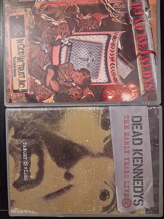 Tutti i DVDs: Dead Kennedys DVD-Doppelpack! – Usato da Niederönz venduto da bea_fn77