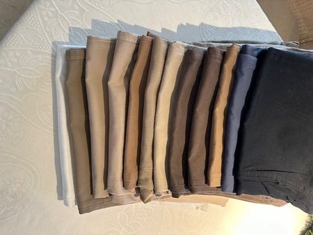 8 Massimo Dutti Hosen Grösse 38 Slim Fit für 40chf