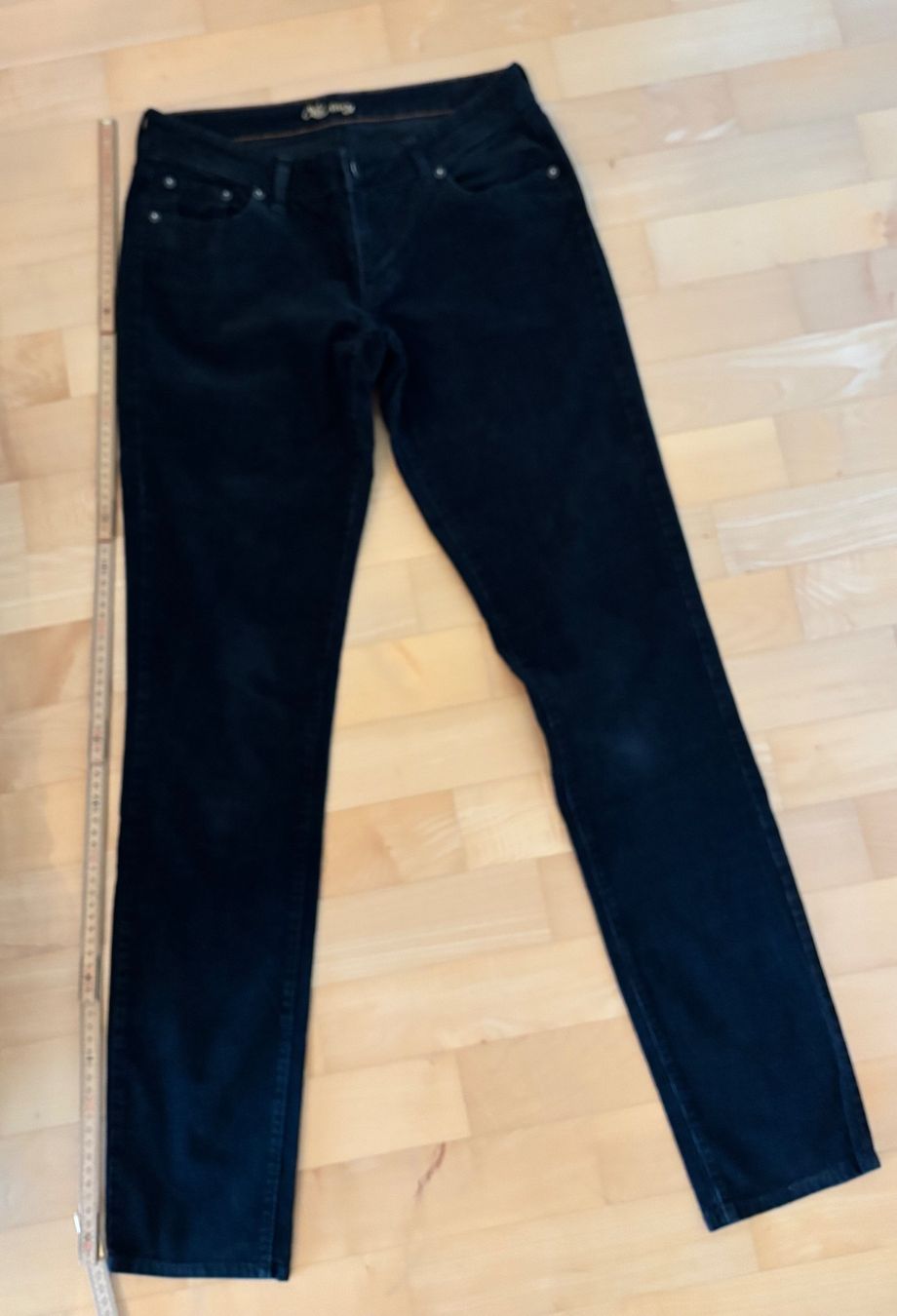 Pantaloni: Cordhose Old Navy – Usato da Winterberg ZH venduto da vanilleinspiration 3