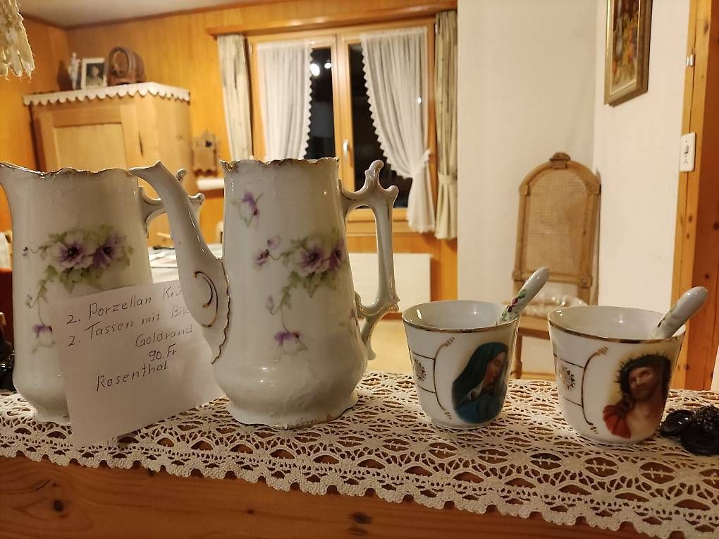 Set di piatti: Kaffeeservice antik, Rosenthal Keramik – Usato da Gams venduto da heidijo
