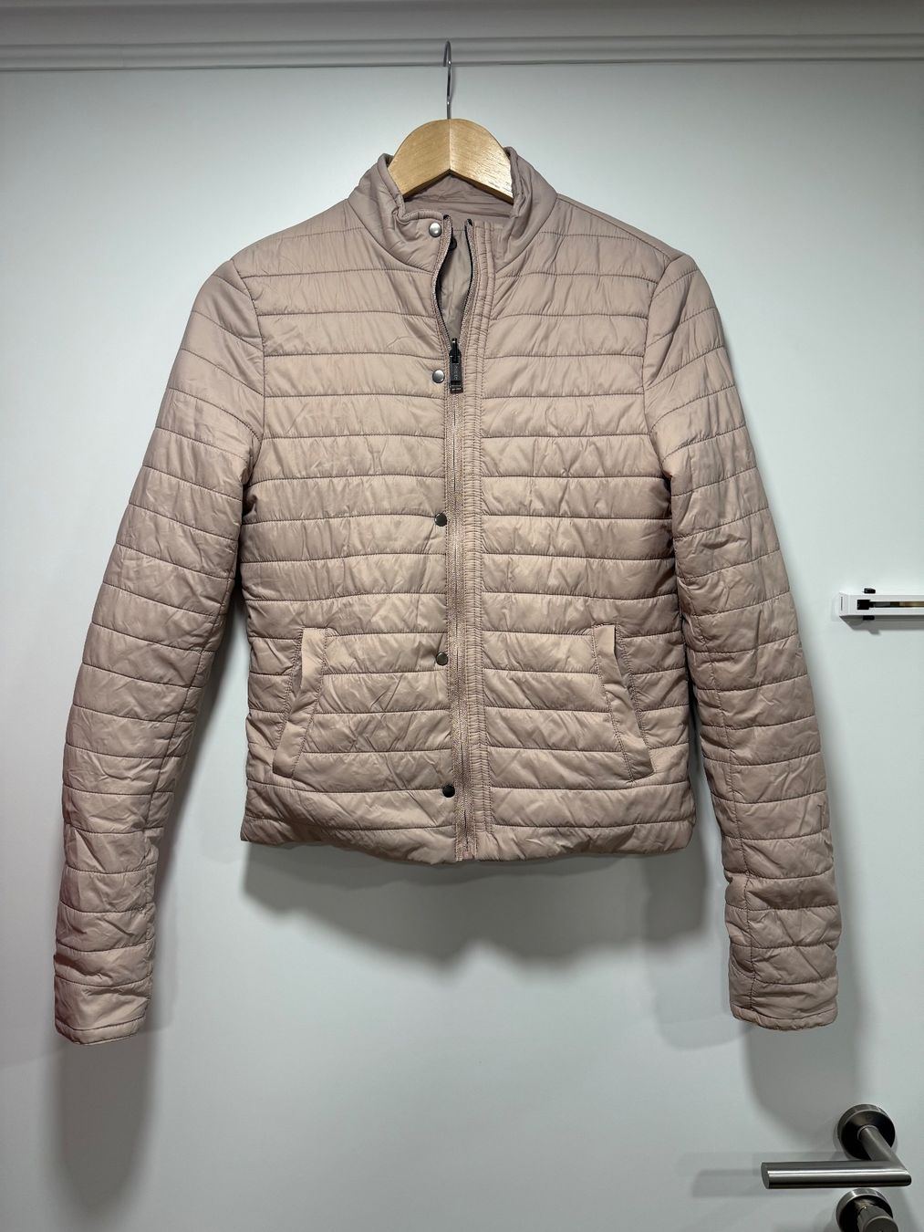 Guess Giacche: Wendejacke Guess Gr. S – Usato da St. Gallen venduto da kka_l9wg