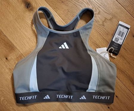 Adidas Techfit Top / Bra / BH in Grösse M