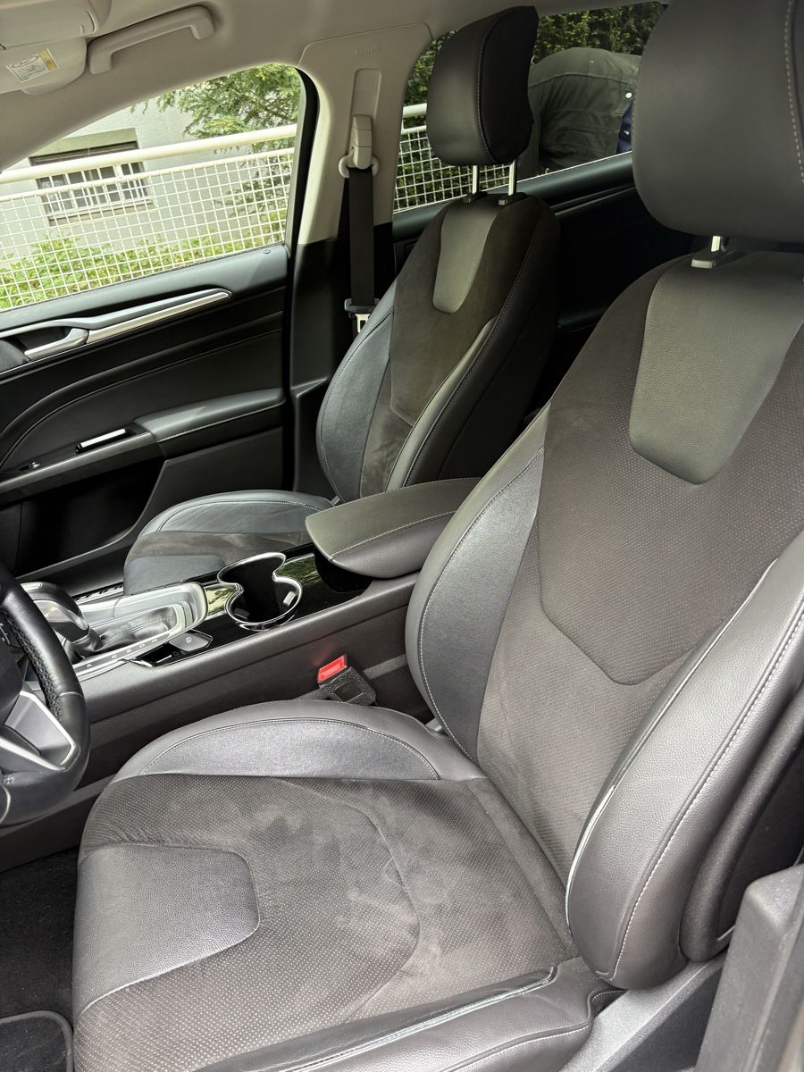 Ford Automobili: Ford Mondeo Turnier, Automat – Usato da St.Gallen venduto da Zephyr750. 8