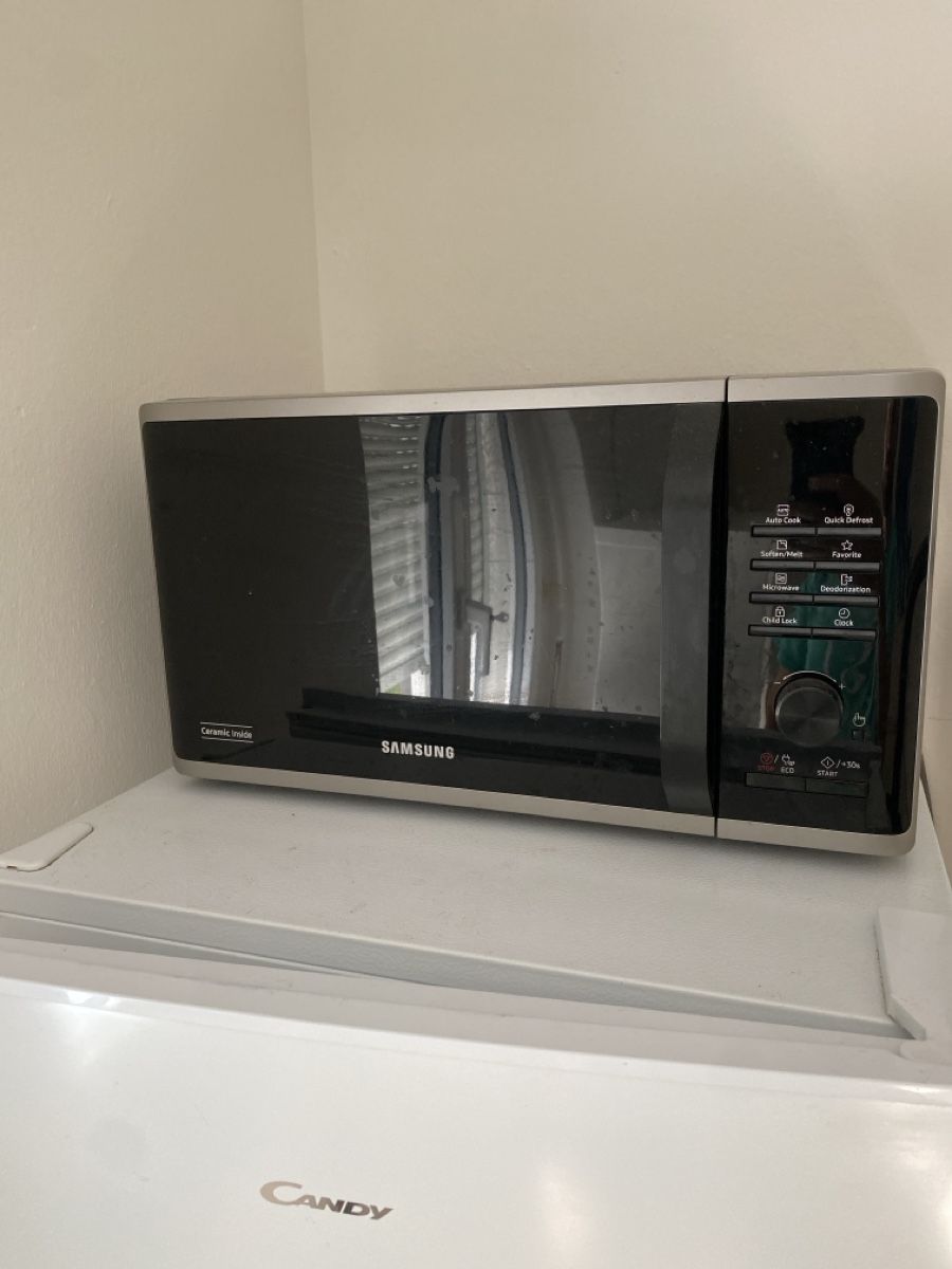 Siemens Küchengeräte: Samsung MS23K3515AS microwave  – Gebraucht aus Adliswil von Happy2Wheeler