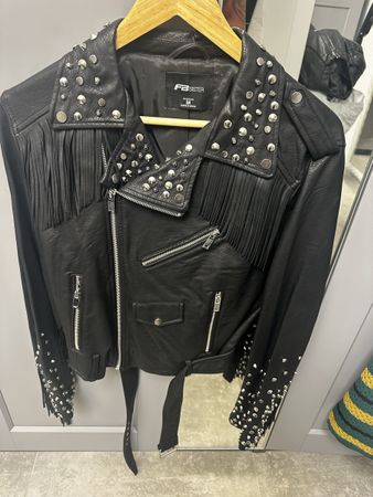 Coole Fransen Lederjacke, Schwarz, Gr. M – neuwertig!