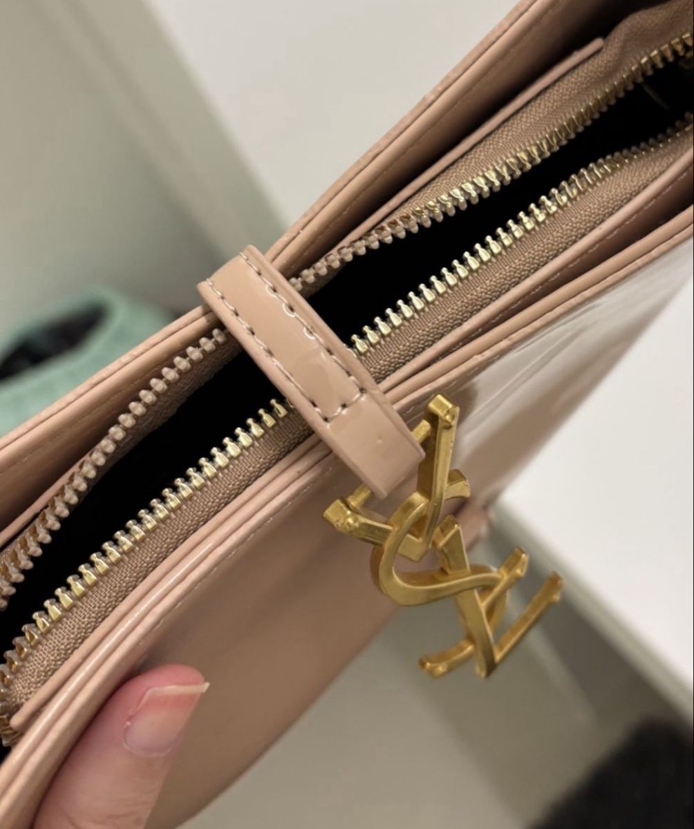 Borse da donna: Süsse Tasche Nude „YSL“ Stil – Usato da Sissach venduto da Angelinaa24 2